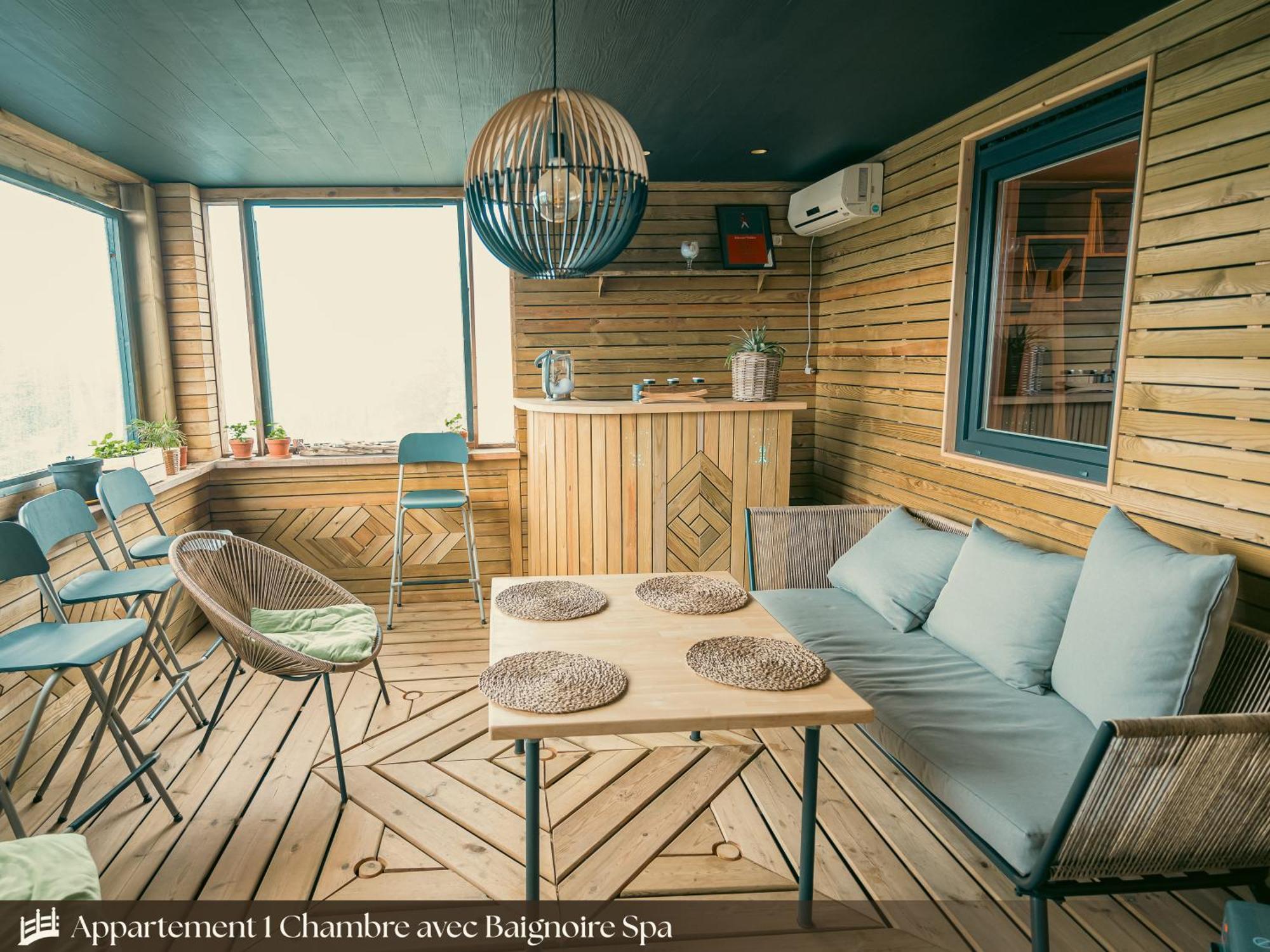 Les Appartements Du Pont Alsort Froid-Chapelle Eksteriør billede